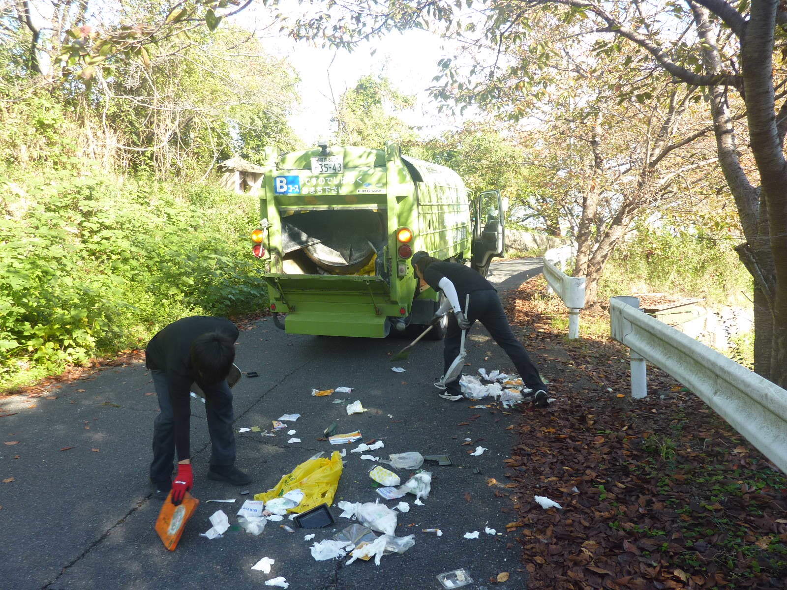 ごみ拾いの様子2