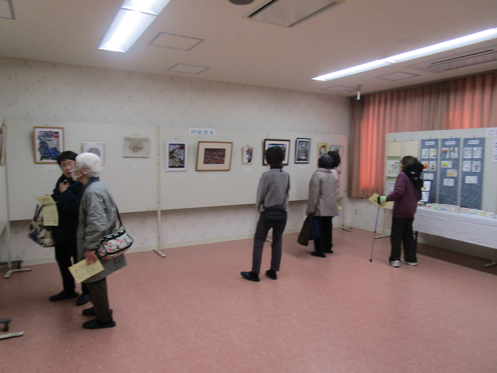 展示発表の様子1