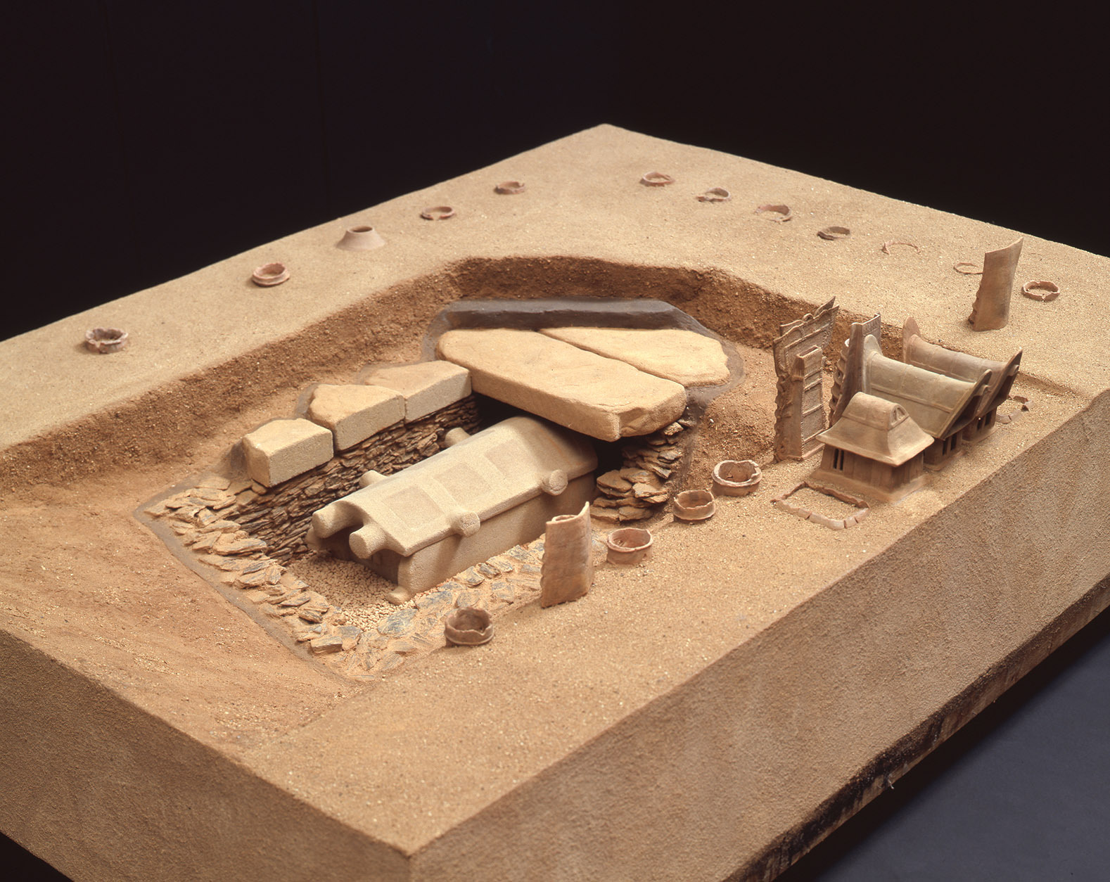 南石室上の埴輪列復原模型画像