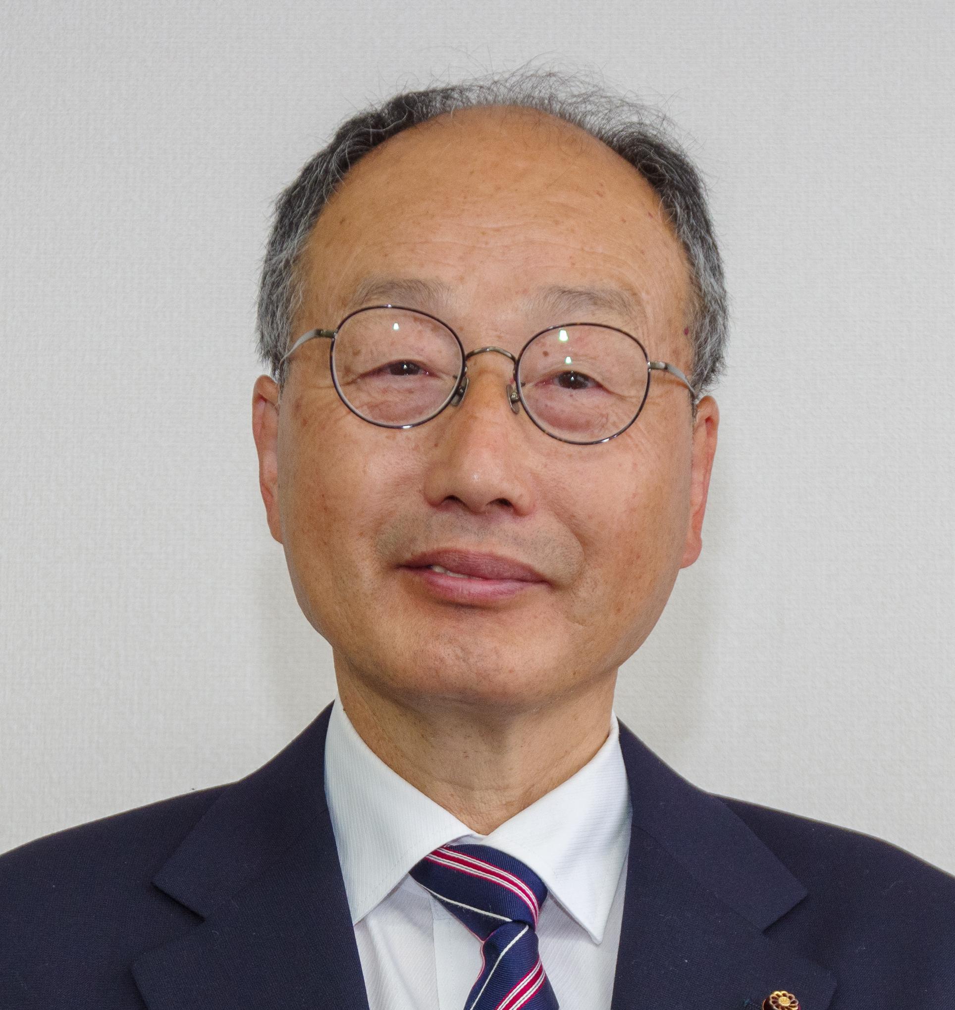 中谷文雄