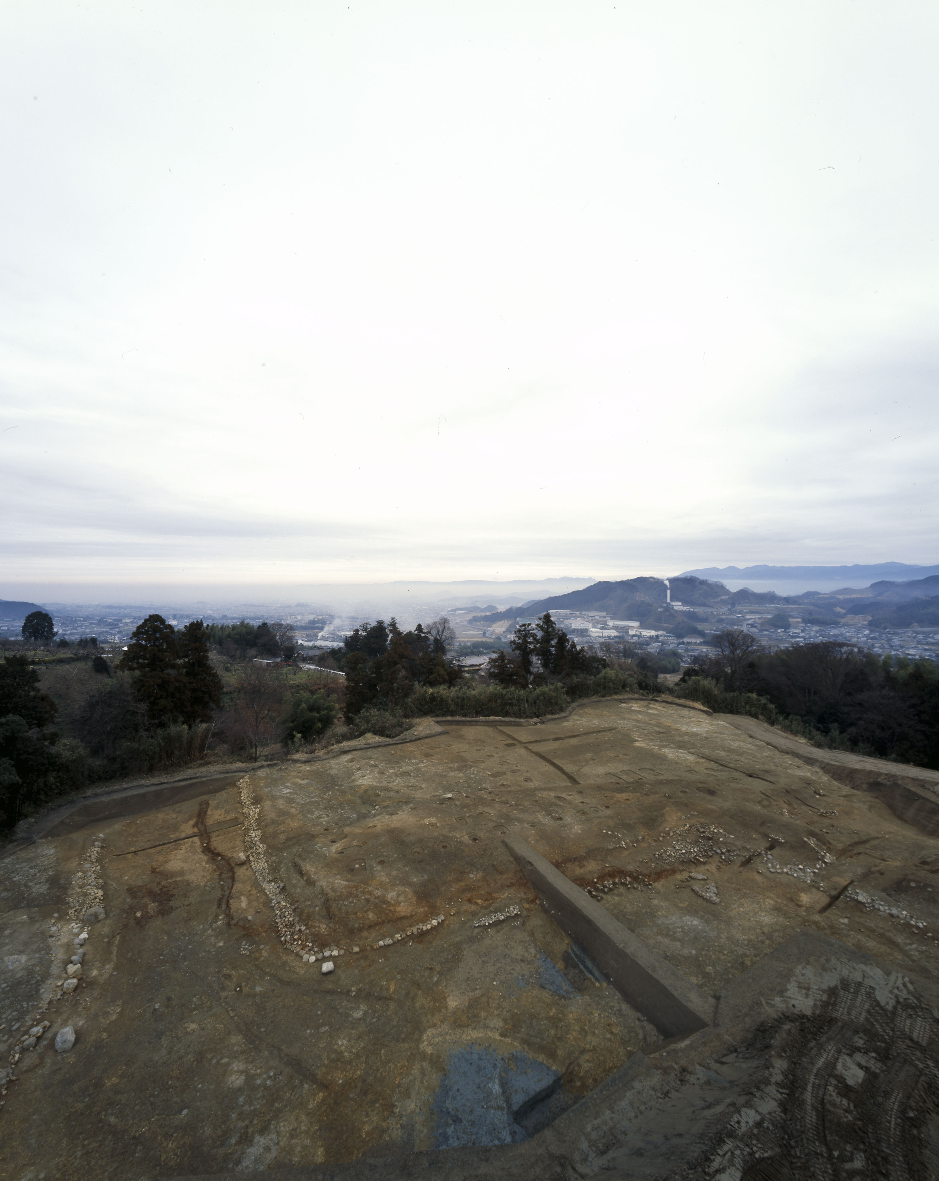 極楽寺ヒビキ遺跡写真